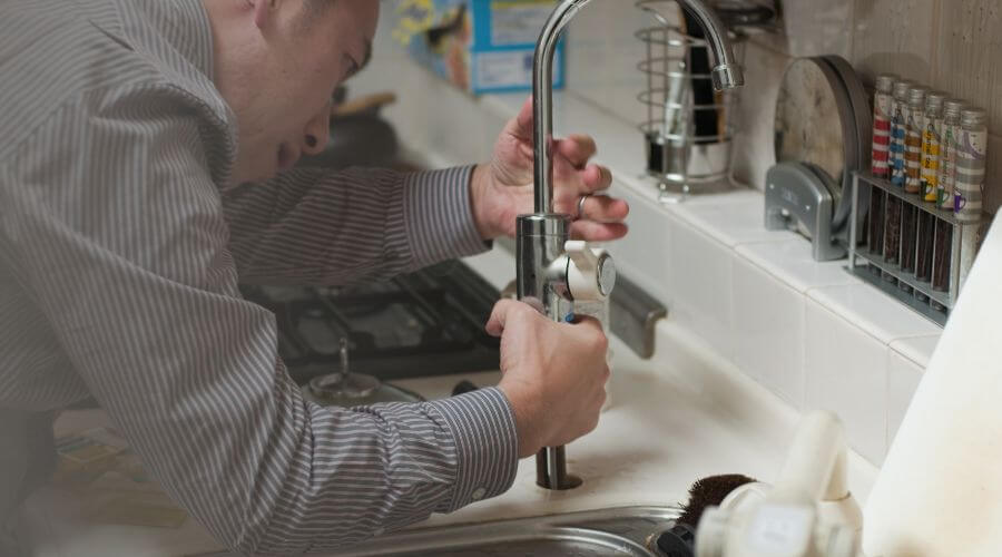 Professional Leak Detection Services in Earlham, IA